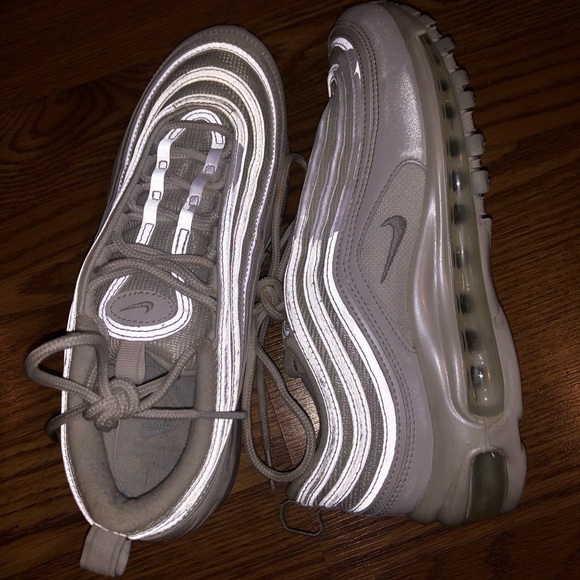 Women’s Nike air max 97 - Picture 2 of 4